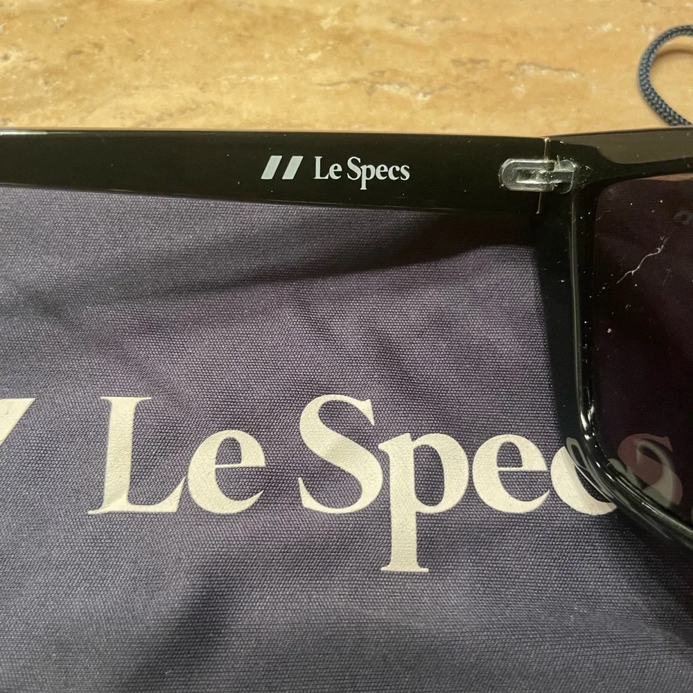 Le Specs Glossy Black Sunglasses - Picture 2 of 5